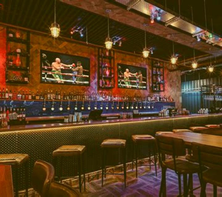 Roxy Bar slot game