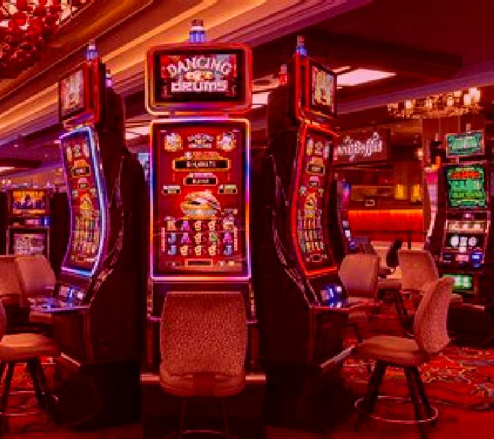 Royal Hot slot machine