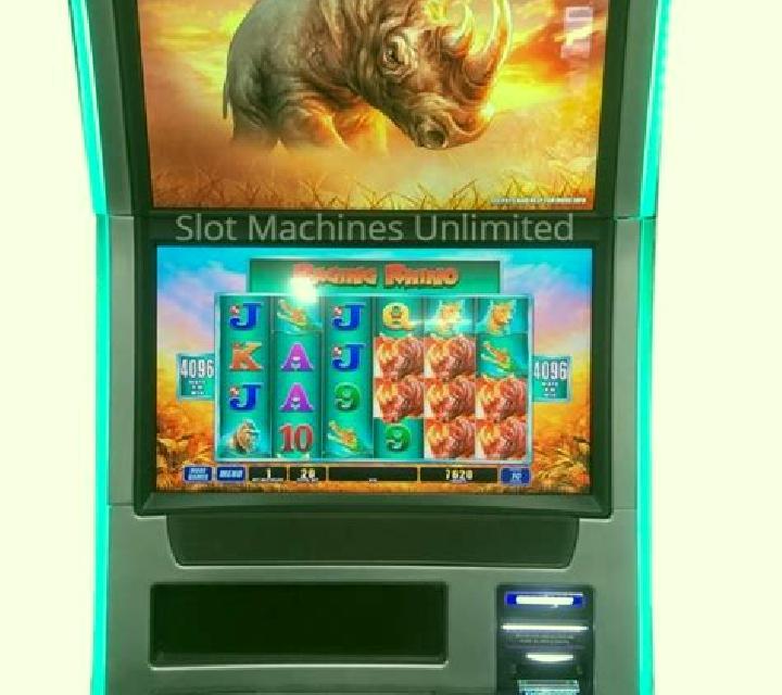 Royal Rhino slot machine