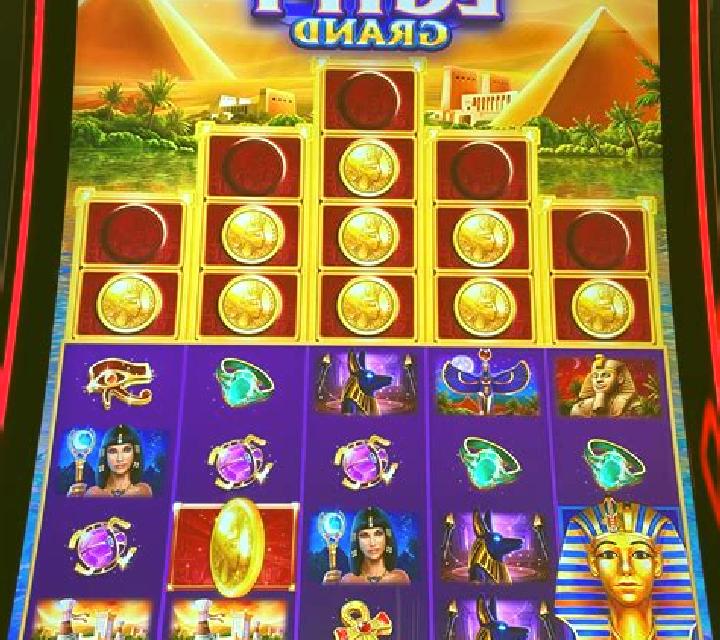 Ruler of Egypt slot machine