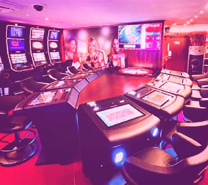 Ruleta Grand Croupier Sonia Monroy online slot