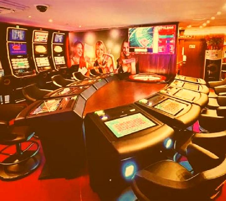 Ruleta Grand Croupier Sonia Monroy slot