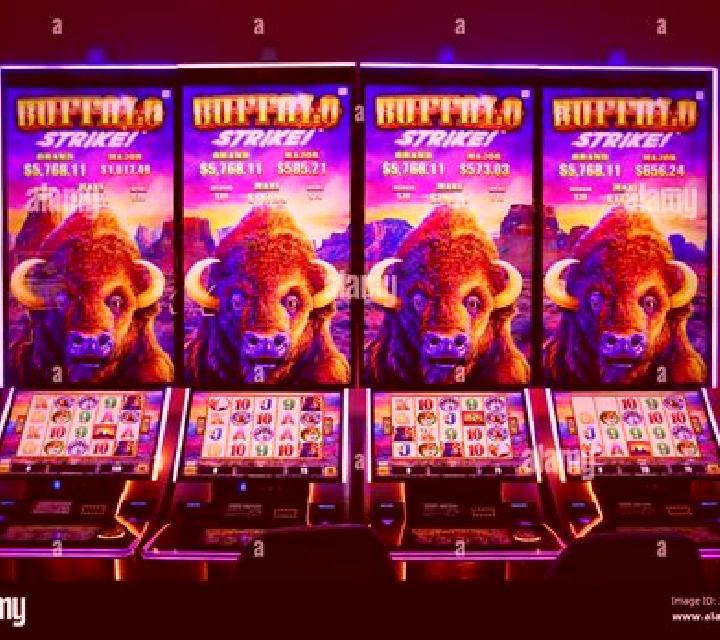 Running Buffalo slot machine