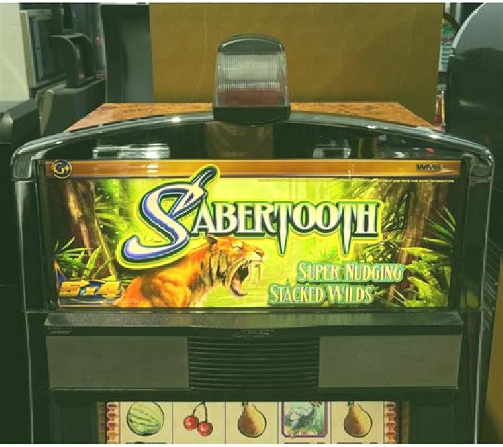 Saber slot machine