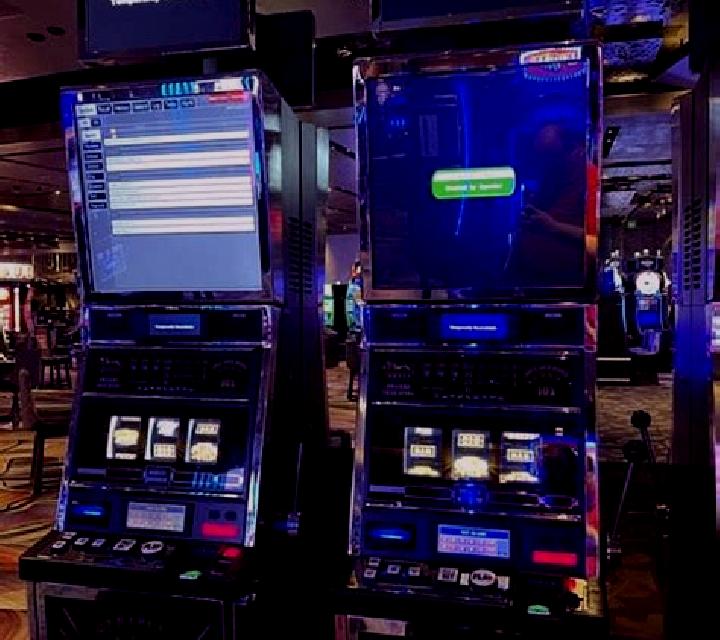 Safe Hackers slot machine