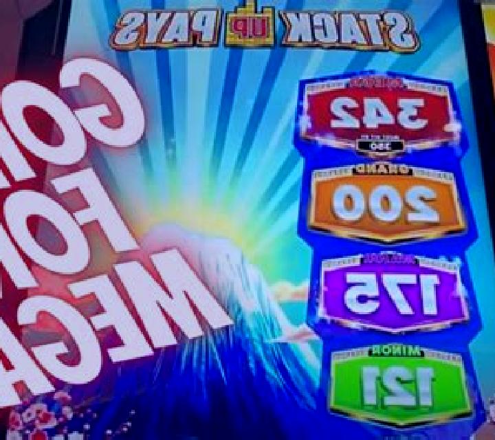 Santa Pays slot machine