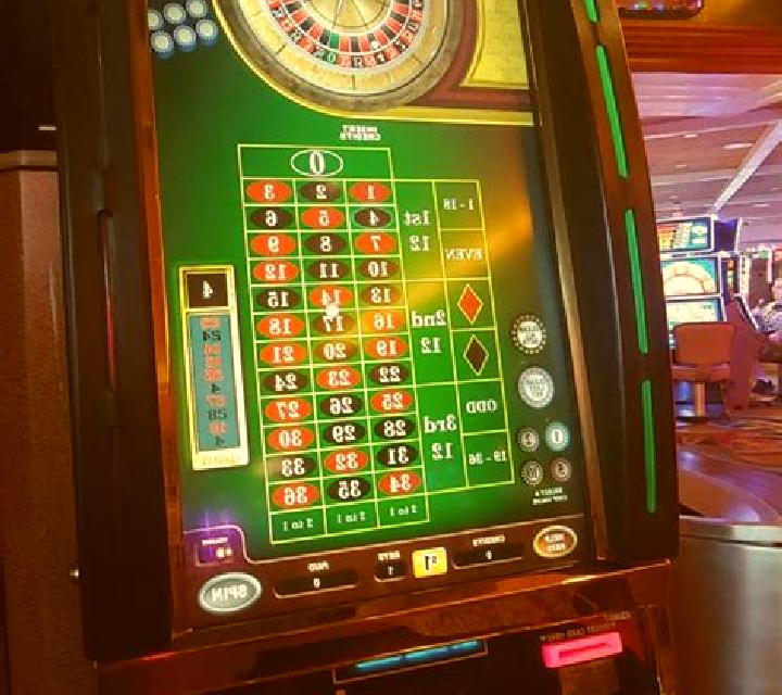 Sapphire Roulette slot machine