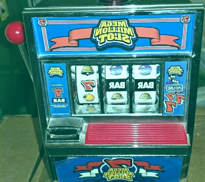 Scratch Merlins Millions slot machine