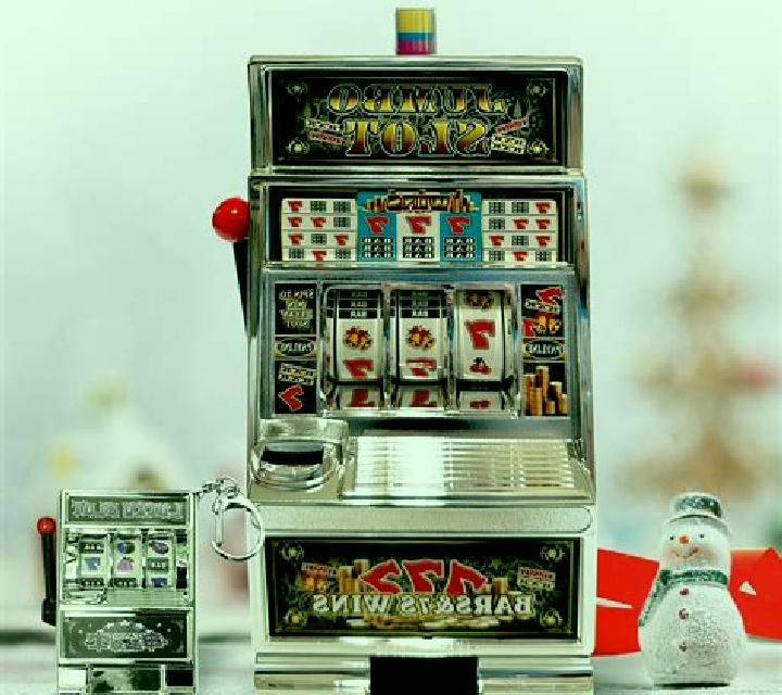 Sedie (Spadegaming) slot machine