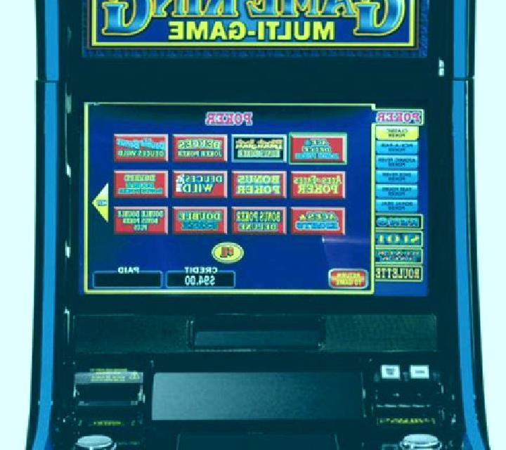 Sequential Royal slot game