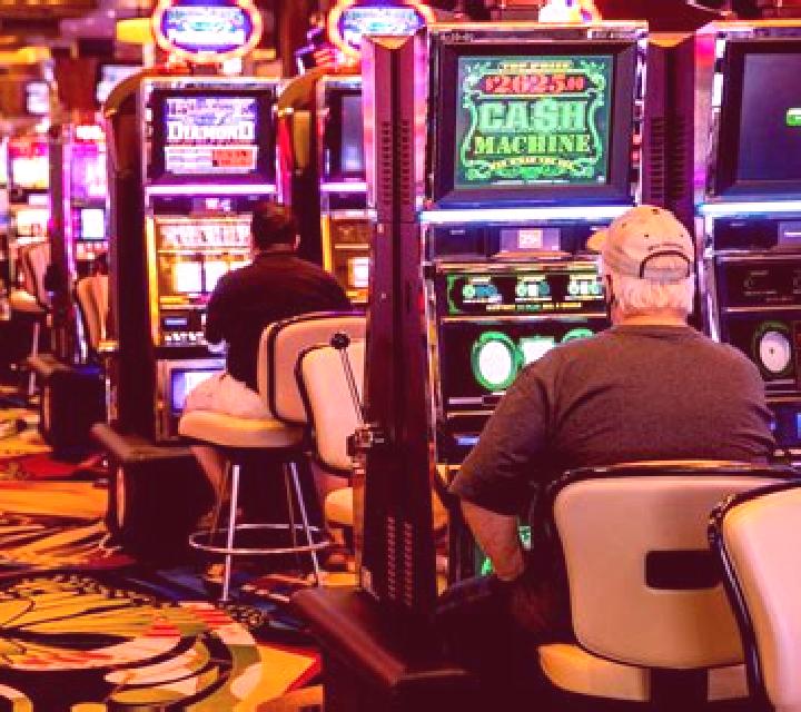 Shadow Monarch slot machine