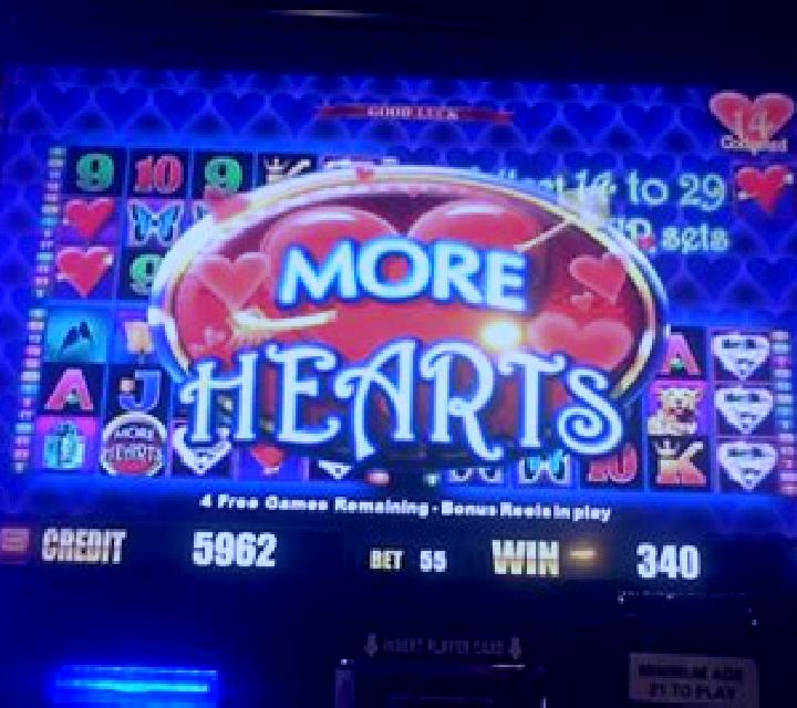 Shifting Hearts slot machine