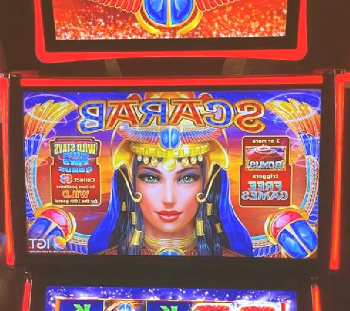 Shifting Scarabs slot machine