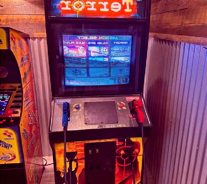 Shooting Range slot machine