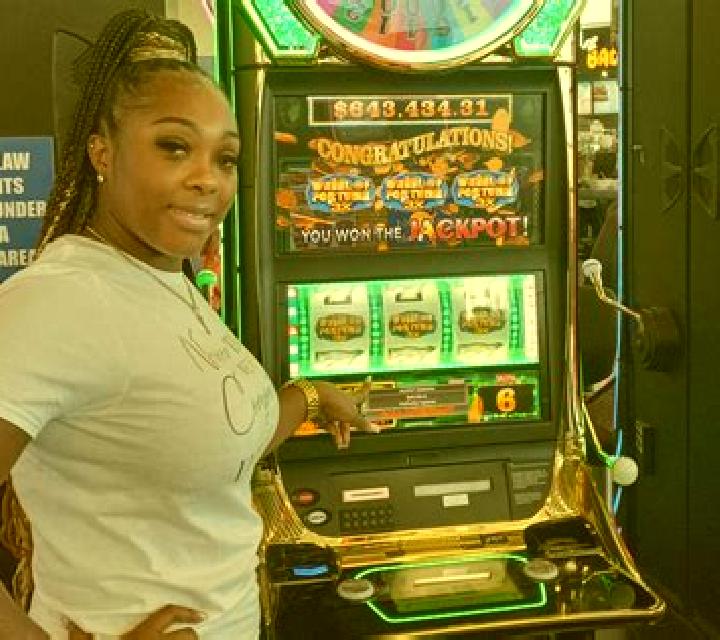 Showers slot machine