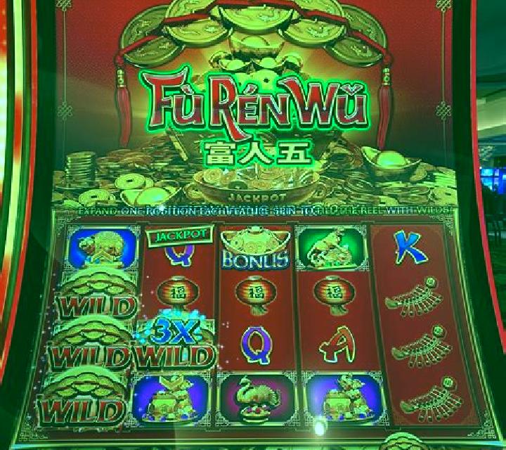 Shui Guo Cai Fu Wu Shi Jackpot slot