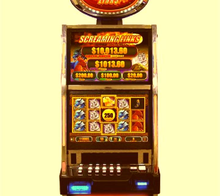 Si-Xiang Scratch slot machine