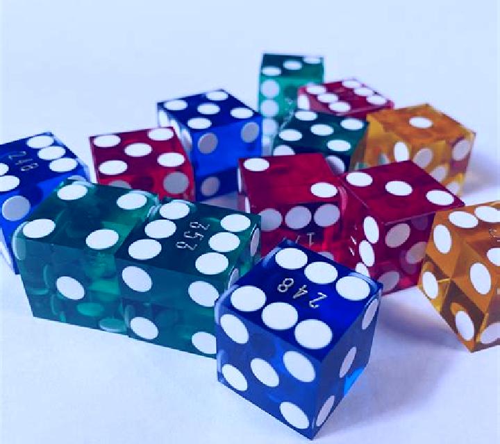 Simply Hot 20 Dice slot game