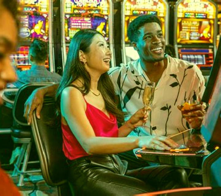 Simply Hot 40 + slot machine