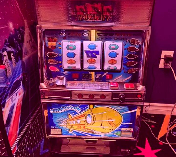 Sirens Treasures 15 Lines Series slot machine