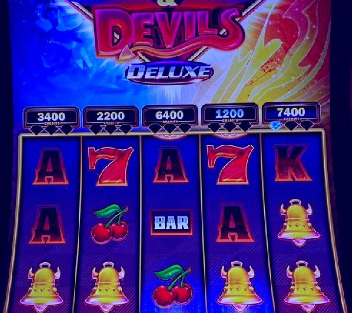 Sizzling Diamonds slot