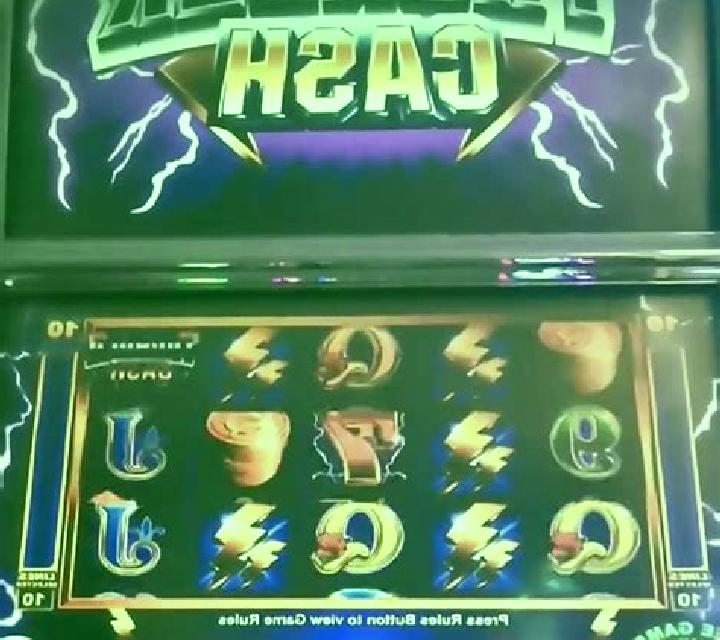 Sky of Thunder slot machine