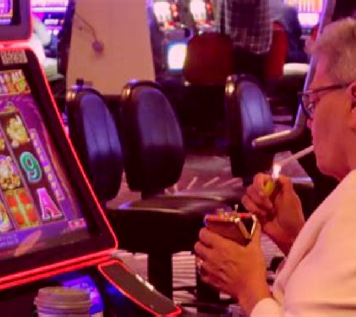 Smoking Gun slot machine