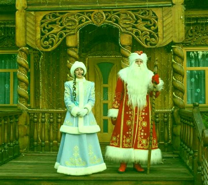 Snegurochka and Ded Moroz online slot