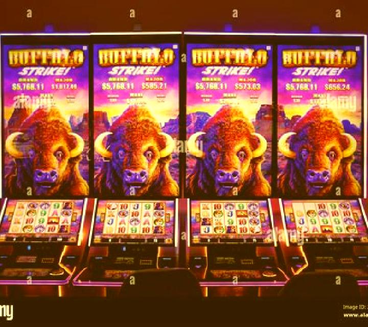 Soccer Strike slot machine