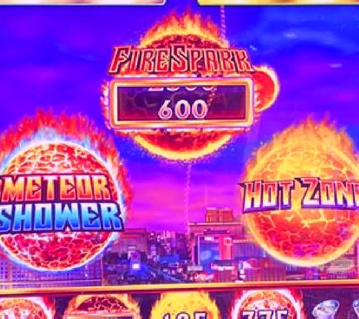 Solar Nova slot machine