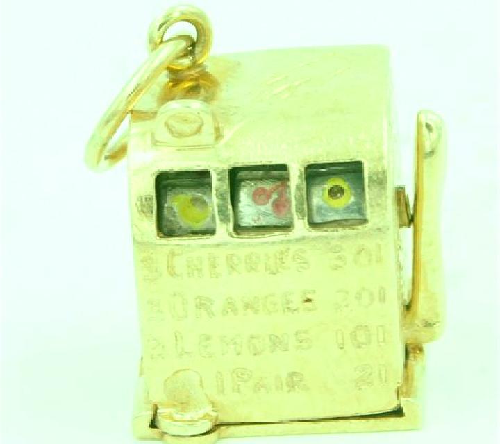 Solid gold slot