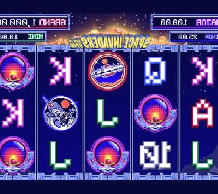 Space Invaders Win and Spin slot machine