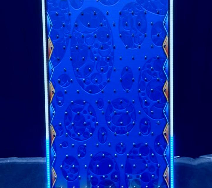 Space Plinko slot