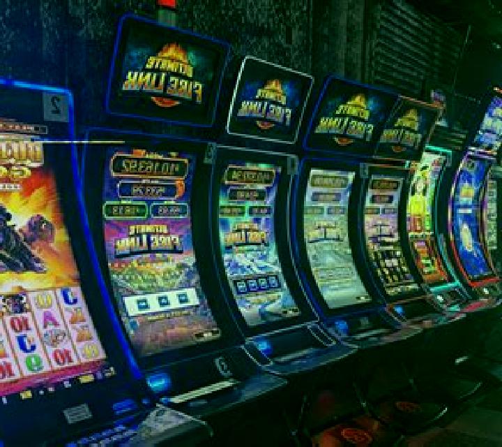 Sphere City slot machine