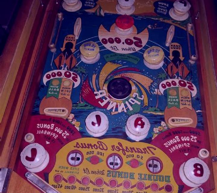 Spinball slot machine