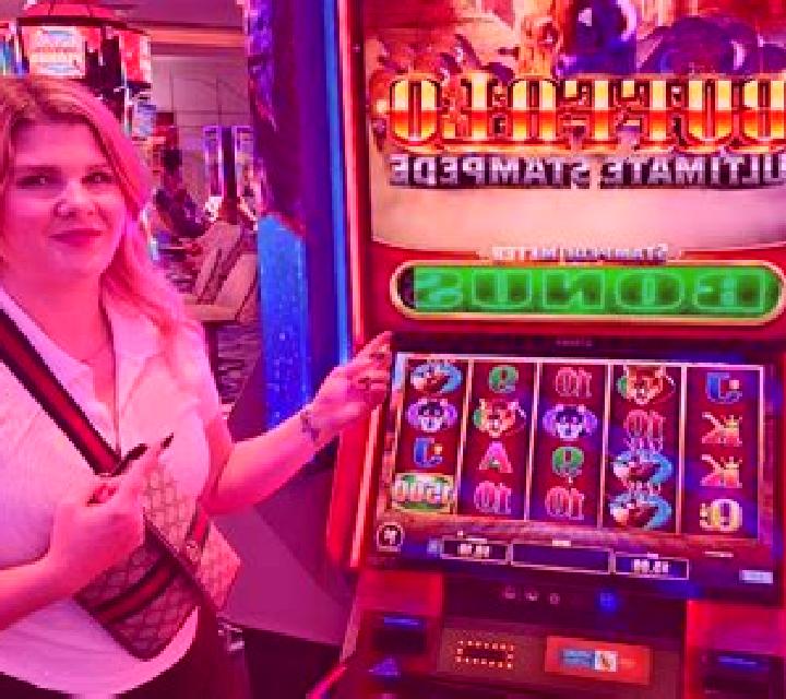 Splashin Pigs Ultimate slot game