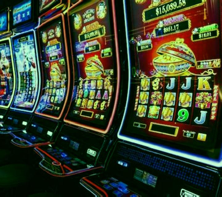 Sports Cashback Blackjack slot machine