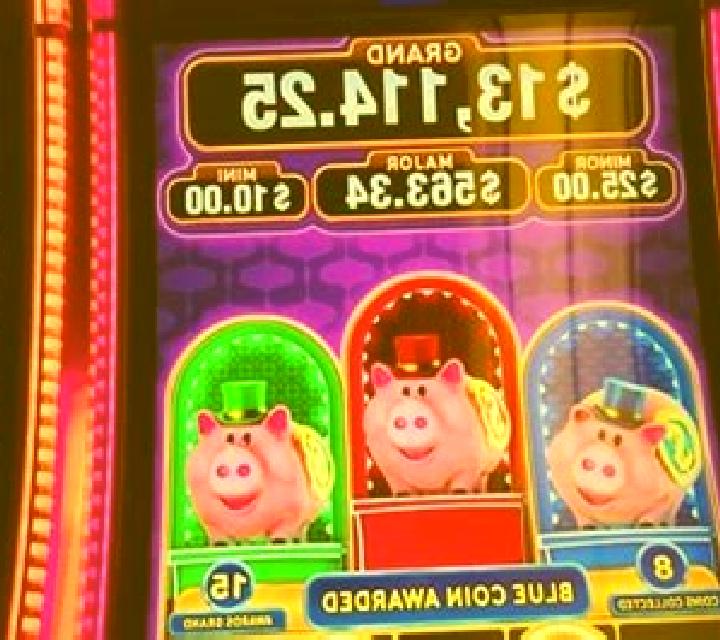 Squeak slot