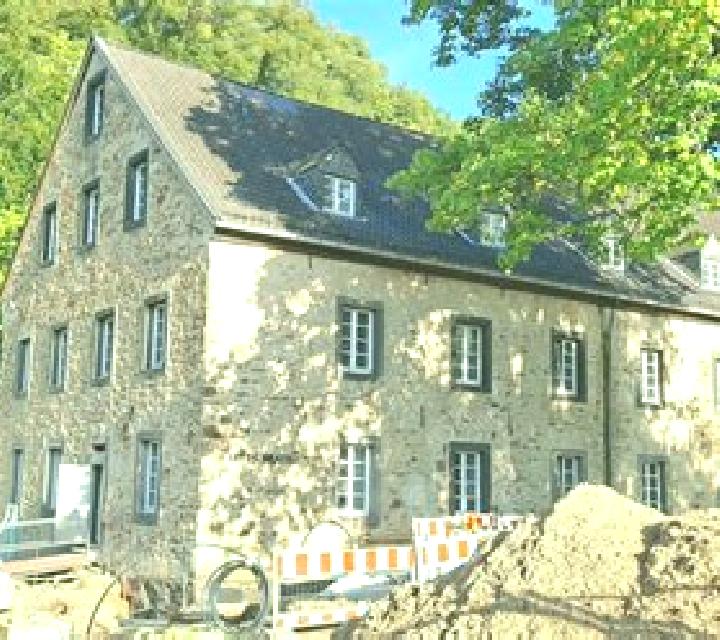 Stein Haus slot