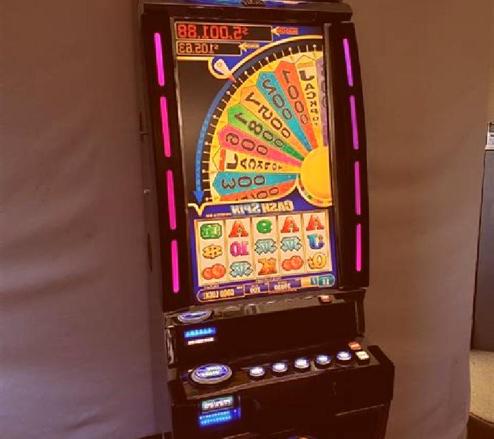 Straight Cash Triple Double Spin slot game