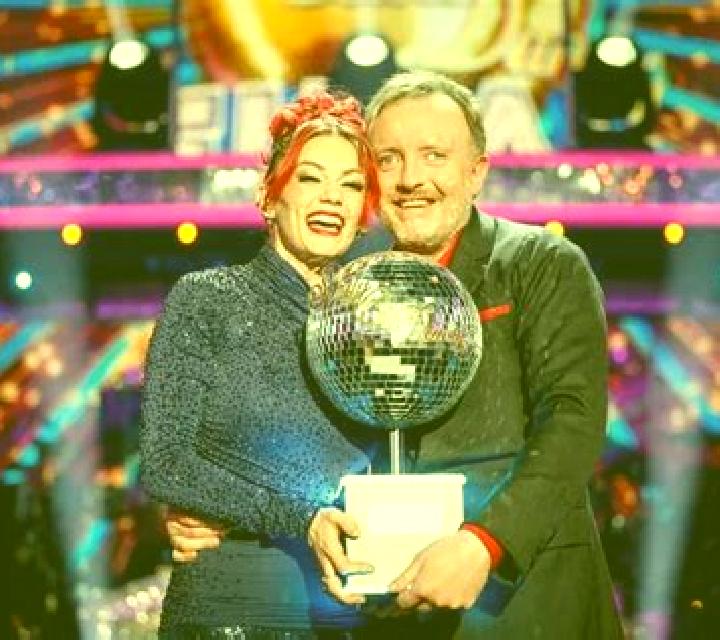 Strictly Come Winning online slot