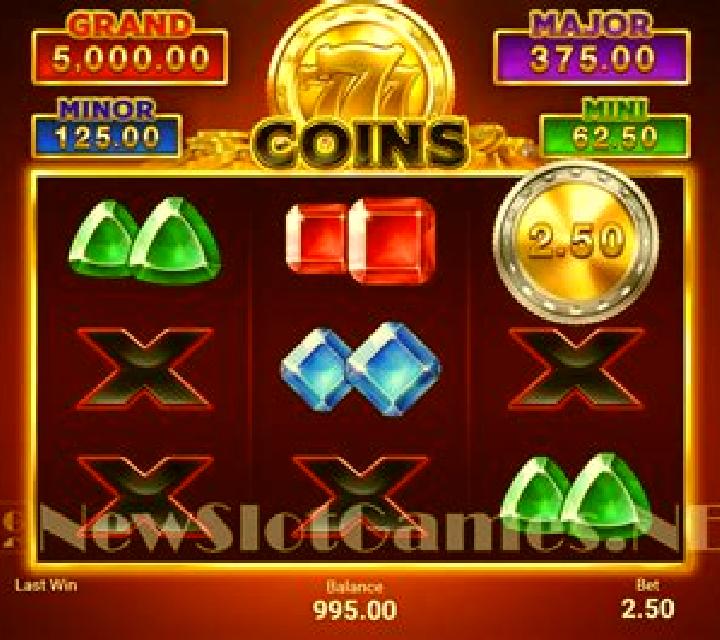 Striker Queen: Power Coins slot game