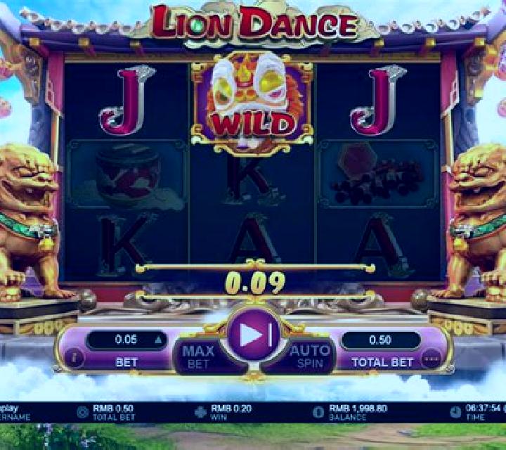 Strip n Roll online slot