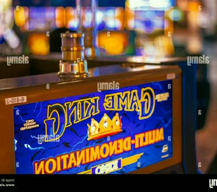 Stunning Crown 100 slot