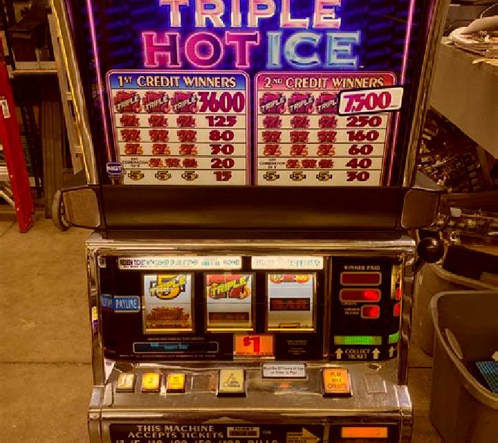 Sugar and Ice slot machine