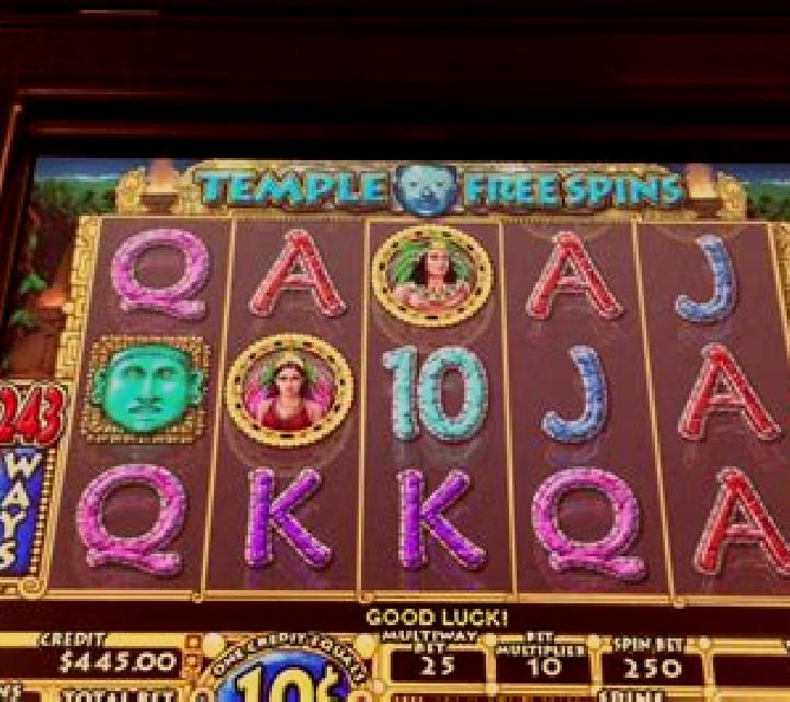 Suleyman s Temple slot machine