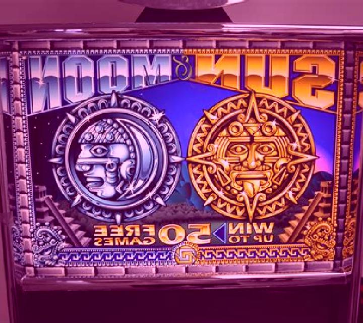 Sun and Moon (Aristocrat) slot machine