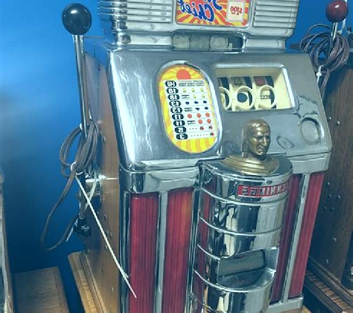 Sun Chief slot machine