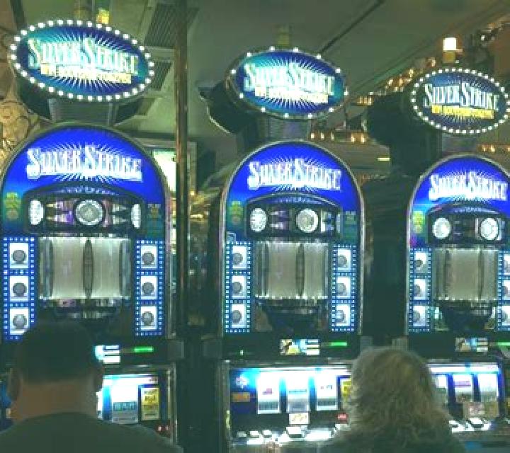 Sun Strike slot machine