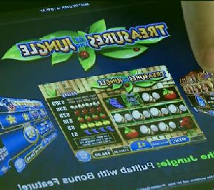 Sunken Treasure Pull Tab slot
